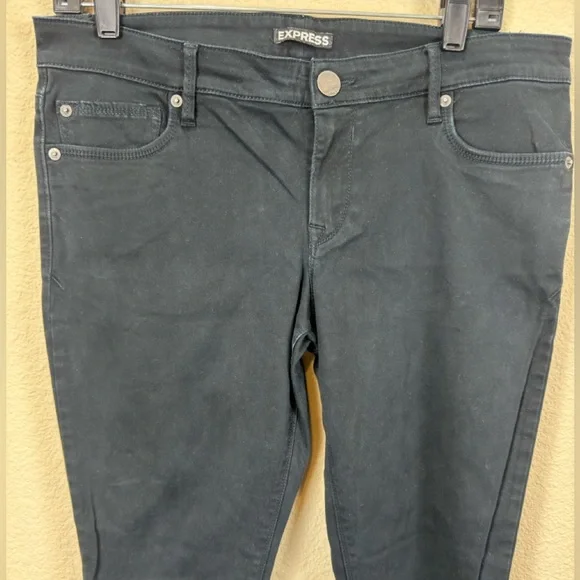 $80 Express Stella Low Rise Black Skinny Jeans - Picture 4 of 13
